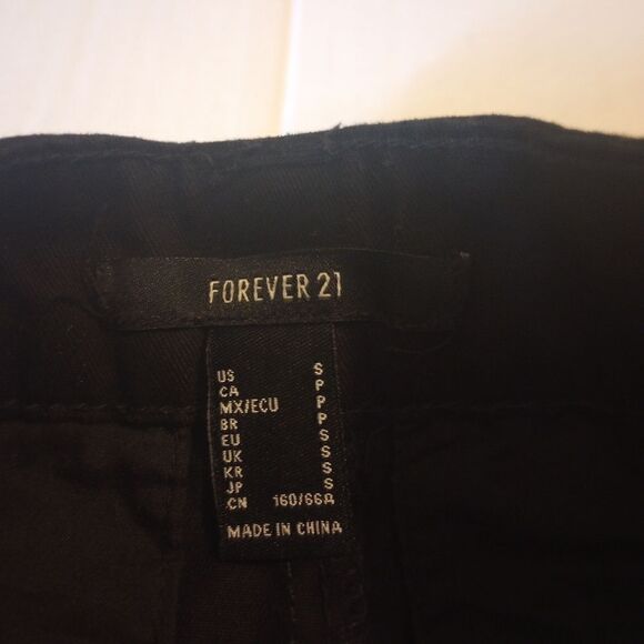 Forever 21 floral smiley face embroidered dress pants - Picture 6 of 9